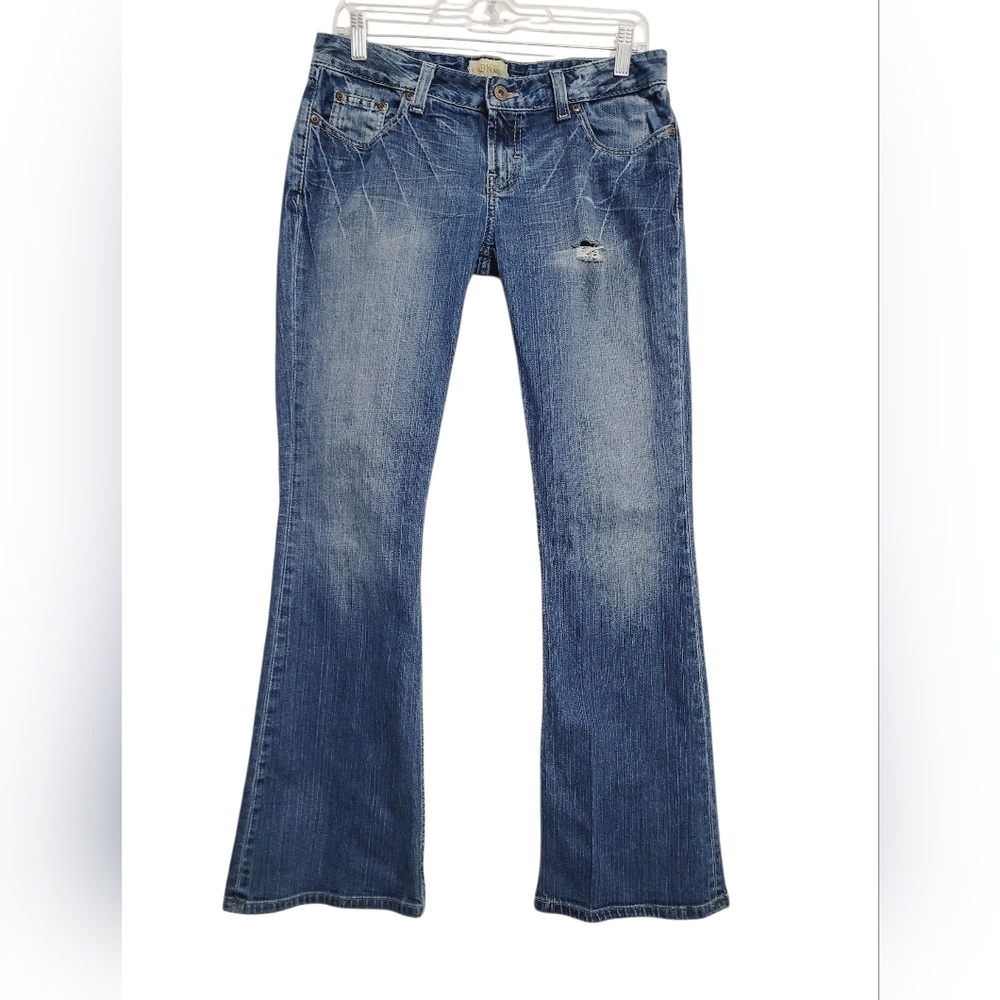 BKE Culture Buckle Jeans Men 30x31 Blue Distressed Bootcut Denim Star 20 Stretch - Picture 2 of 12